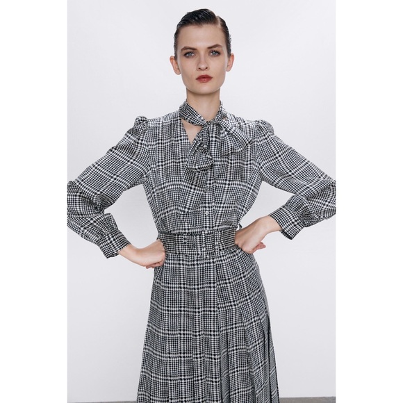 🚫SOLD🚫 ZARA Houndstooth Printed Dress With Belt - Picture 1 of 8